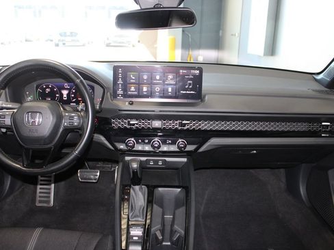 Used 2024 Honda Accord Sport image 13