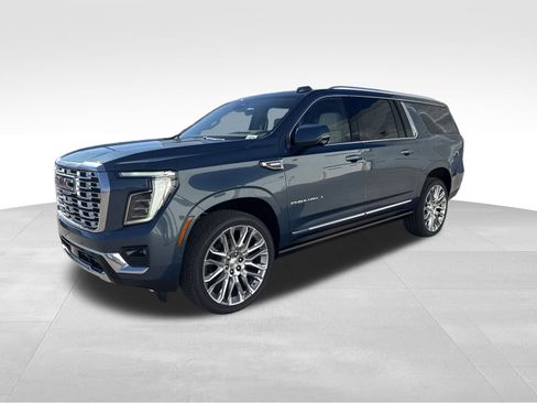 New 2026 GMC Yukon XL Denali image 19
