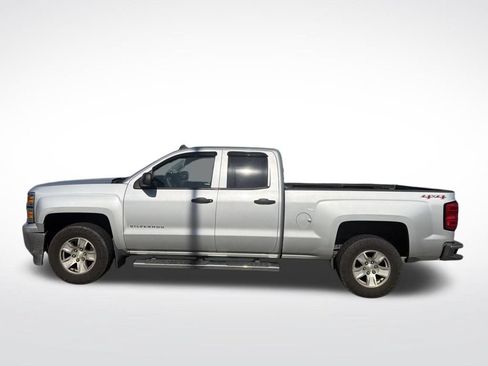 Used 2014 Chevrolet Silverado 1500 LT w/ Trailering Package AWD/4WD image 17