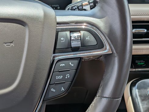 Used 2021 Lincoln Nautilus Reserve w/ Equipment Group 201A AWD/4WD image 25