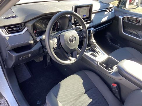 Used 2023 Toyota RAV4 LE image 14