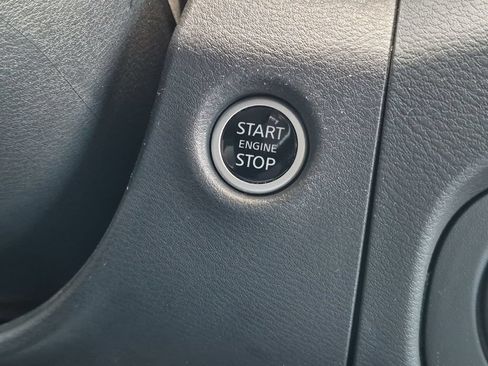 Used 2024 Nissan Frontier SV w/ SV Convenience Package RWD image 26