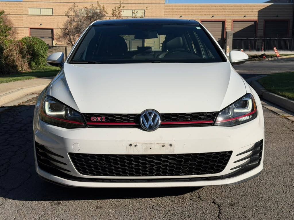 Used 2017 Volkswagen GTI SE FWD image 7