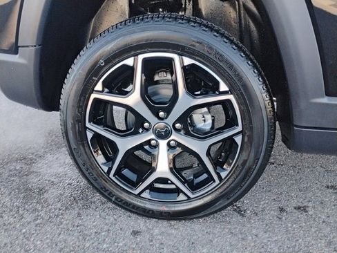 New 2026 Jeep Compass Limited image 23