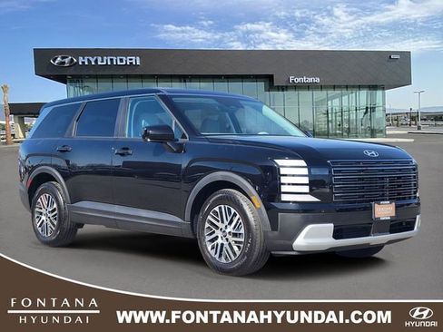 New 2026 Hyundai Palisade SE image 1