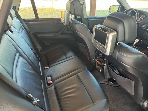 Used 2011 BMW X5 xDrive35i image 22