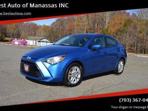 Used 2017 Toyota Yaris iA image 1