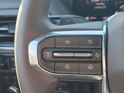 New 2026 GMC Yukon XL Elevation image 36