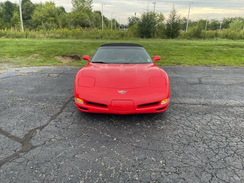 Used 2003 Chevrolet Corvette Convertible w/ Preferred Equipment Group1 RWD image 9