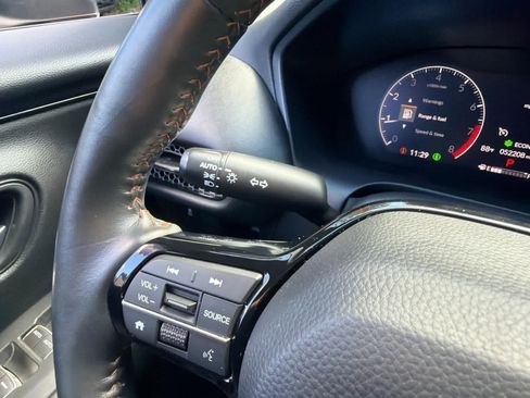 Used 2023 Honda HR-V Sport image 19