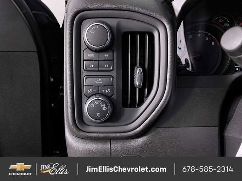 Used 2021 Chevrolet Silverado 1500 Custom Trail Boss image 16