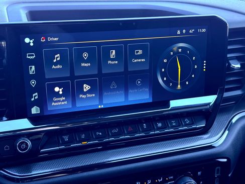 Used 2024 Chevrolet Silverado 2500 ZR2 w/ Technology Package image 34