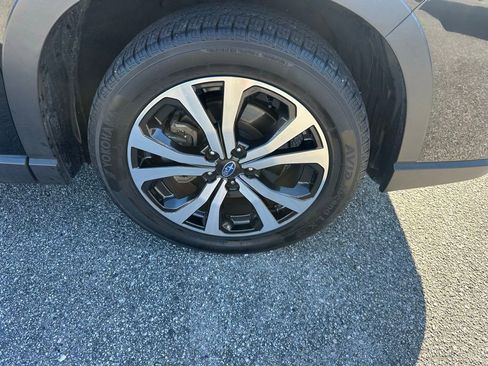 Used 2021 Subaru Forester Limited w/ Popular Package #3 image 4