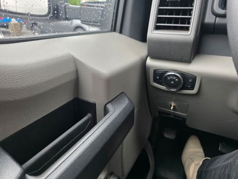 Used 2022 Ford F350 XL AWD/4WD image 18