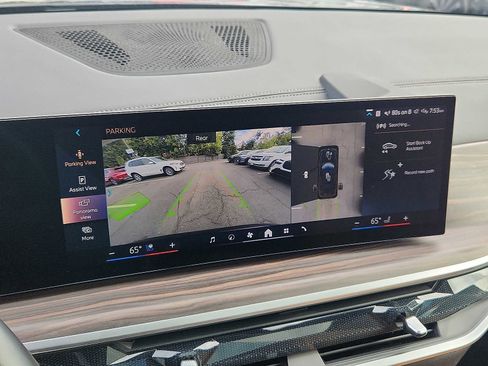 Certified 2024 BMW X7 xDrive40i w/ M Sport Package AWD/4WD image 15