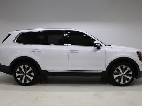 Used 2022 Kia Telluride S AWD/4WD image 9