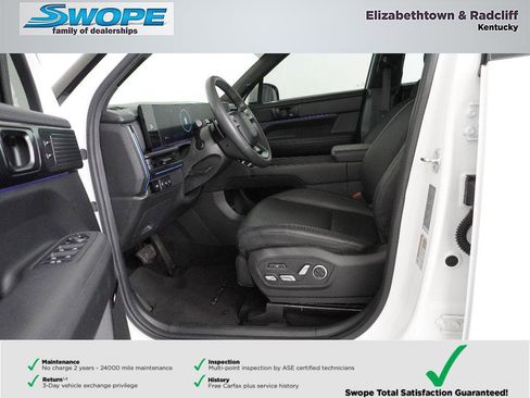 Certified 2024 Hyundai Santa Fe Calligraphy AWD/4WD image 13