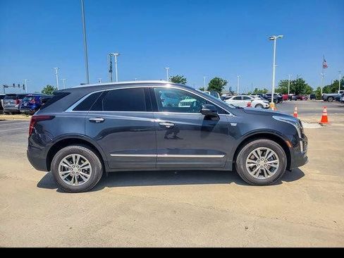 Certified 2023 Cadillac XT5 Premium Luxury w/ Technology Package AWD/4WD image 14