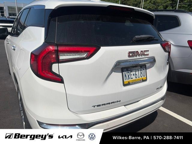 Used 2022 GMC Terrain Denali AWD/4WD image 5
