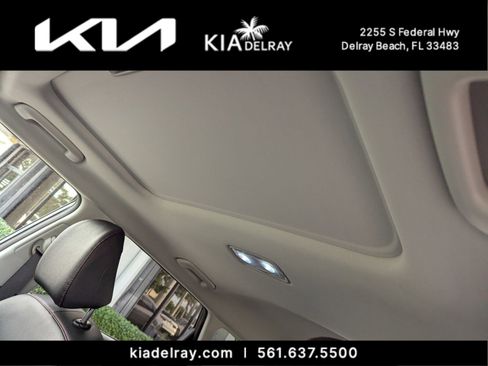 Used 2023 Kia Soul GT-Line image 12