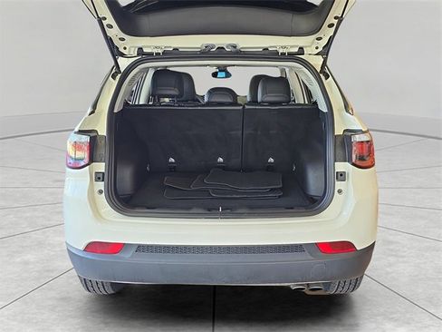 Used 2019 Jeep Compass Limited image 13