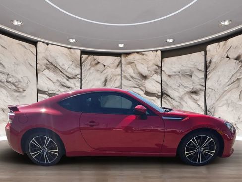 Used 2013 Subaru BRZ Limited w/ Popular Pkg 2C image 4