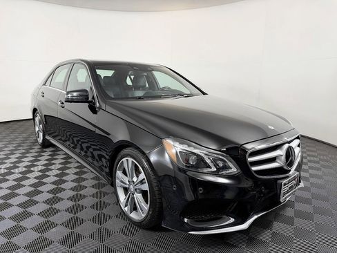 Used 2014 Mercedes-Benz E 350 Sedan image 6