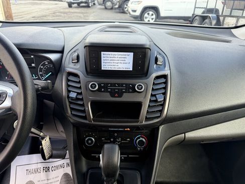 Used 2020 Ford Transit Connect XL image 24