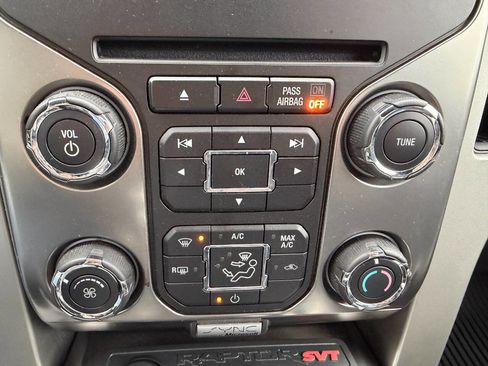 Used 2014 Ford F150 Raptor w/ Raptor Plus Package image 33