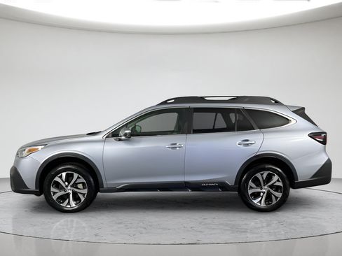 Used 2022 Subaru Outback Limited AWD/4WD image 8