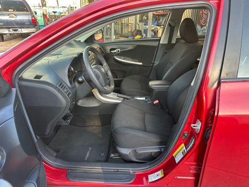 Used 2011 Toyota Corolla S FWD image 4