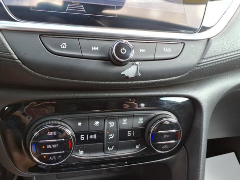 Used 2021 Buick Encore GX Select w/ Sport Touring Package image 20