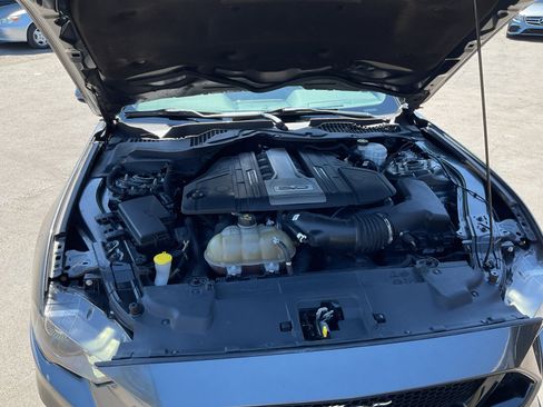 Used 2019 Ford Mustang GT image 23