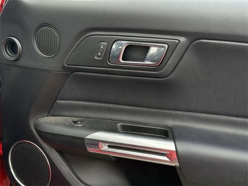 Used 2018 Ford Mustang Premium w/ Ecoboost Performance Package image 25