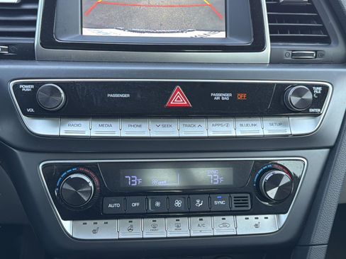Used 2019 Hyundai Sonata SEL w/ Tech Package 02 image 18
