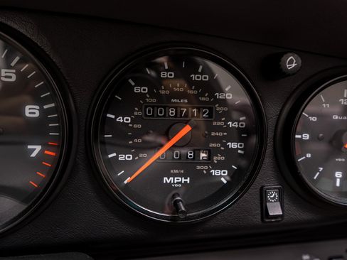 Used 1995 Porsche 911 Cabriolet image 21