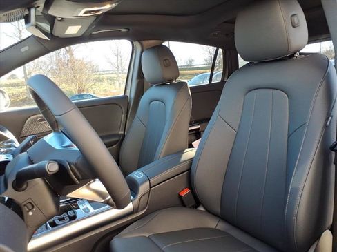 New 2026 Mercedes-Benz GLA 250 4MATIC image 8