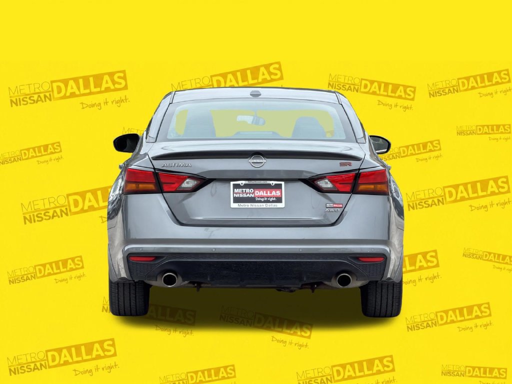 Used 2024 Nissan Altima 2.5 SR AWD/4WD image 6
