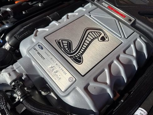 Used 2020 Ford Mustang Shelby GT500 w/ Technology Package image 31