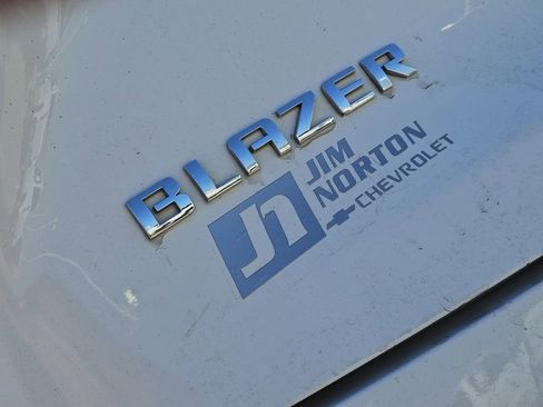 Used 2023 Chevrolet Blazer LT image 12