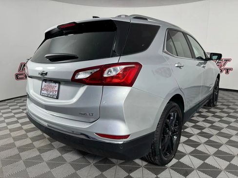 Used 2021 Chevrolet Equinox LT AWD/4WD image 32