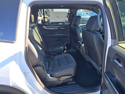 New 2026 GMC Acadia Elevation w/ Elevation Premium Package image 35