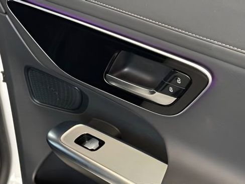 Used 2024 Mercedes-Benz GLC 300 GLC 300 image 30