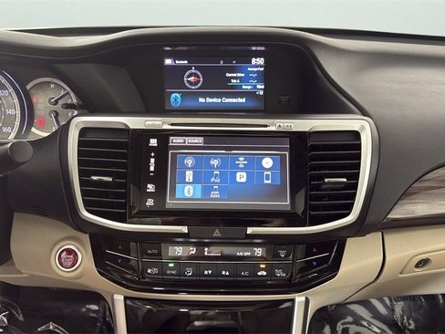 Used 2017 Honda Accord EX-L image 20