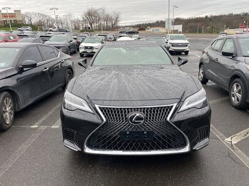 Used 2022 Lexus LS 500 AWD w/ Luxury Package image 2