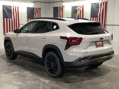 New 2026 Chevrolet Trax ACTIV image 4