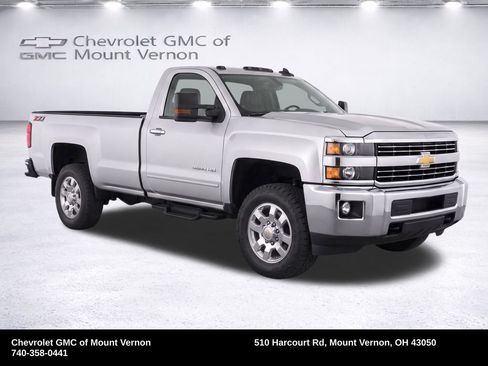 Used 2015 Chevrolet Silverado 3500 LT w/ LT Convenience Package AWD/4WD image 2