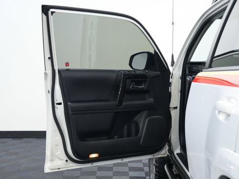 Used 2023 Toyota 4Runner 40th Anniversary SE image 24