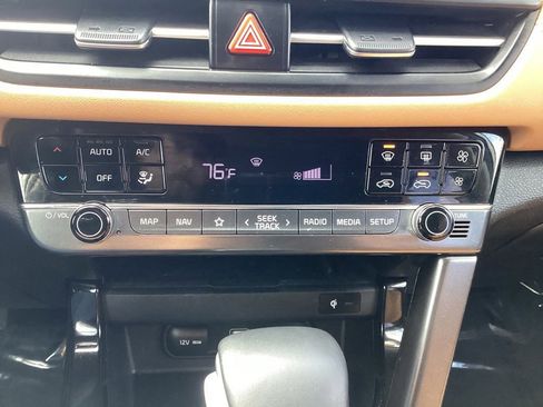 Certified 2024 Kia Seltos SX AWD/4WD image 22