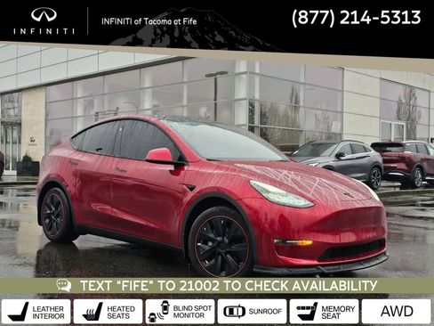 Used 2024 Tesla Model Y Long Range image 1
